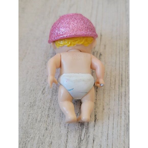 Headstart mini baby doll eats food bowl glitter toy figure - Picture 3 of 4